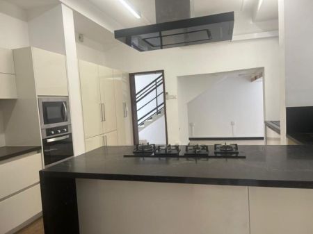 Kitchen - Spacious 5-Bedroom House for Rent on Gregory’s Road, Colombo 7