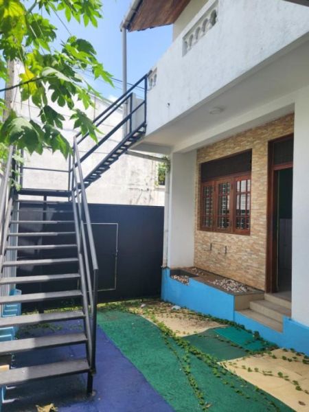 Exterior - 4-Bedroom Two-Storey House for Lease in Prime Pitakotte