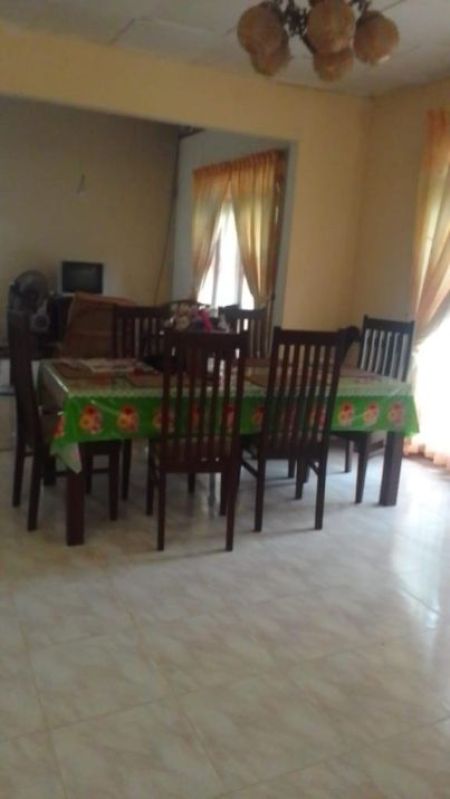 Dining room - Kandana Hapugoda 03 Bed Room House on 33.2 Perches of Land for Sale 