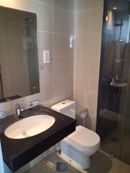 Bathroom - Fully Furnished 2 Bedroom Apartment for Rent – ON320, Colombo 02