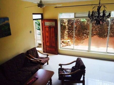 Living Room - Spacious House for Sale & Rent – Udahamulla, Nugegoda