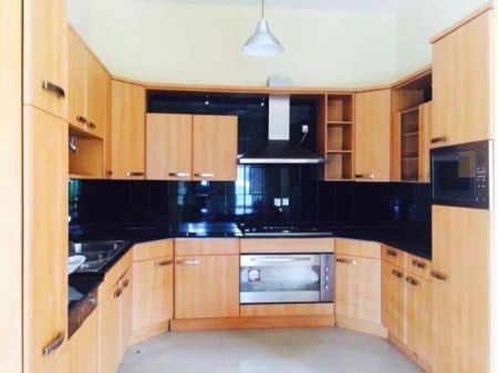 Kitchen - Spacious House for Sale & Rent – Udahamulla, Nugegoda