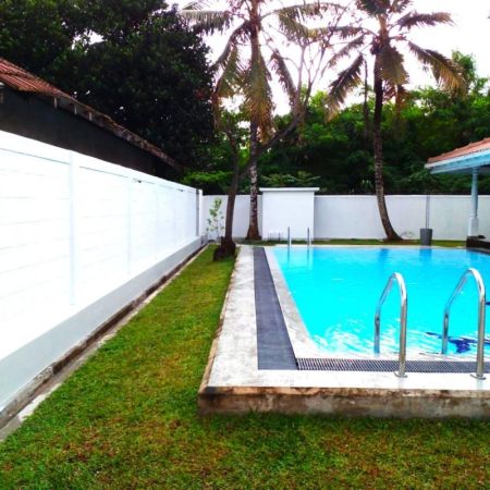 Exterior - Super Luxury House for Sale & Rent – Battaramulla / Koswatta