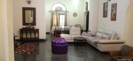 Living Room - Luxury Upstairs House for Sale – Colombo 03