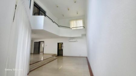 Kitchen - Large House For Rent In Colombo 07 On Gregory's Road