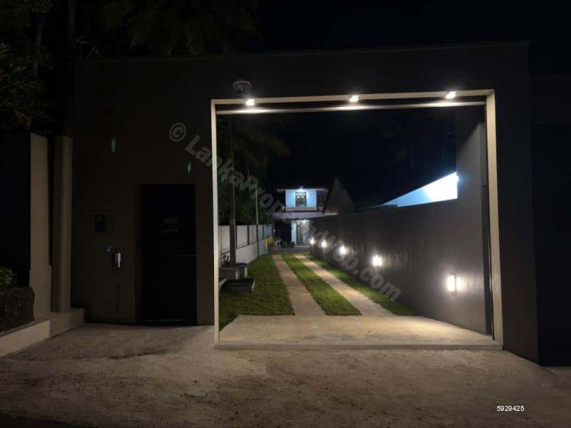 House for sale in Pannipitiya
