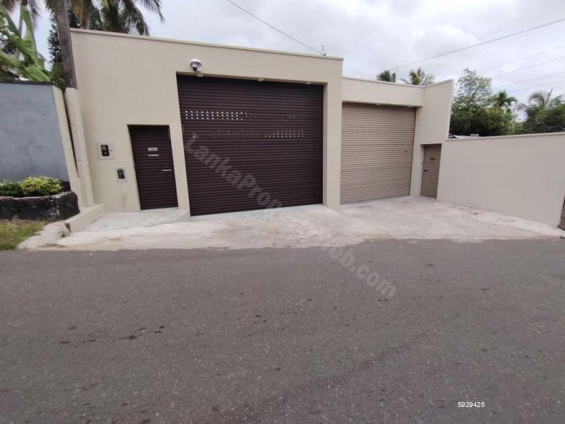 Exterior - House for sale in Pannipitiya