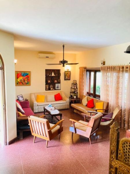 Living Room - 28.5 perch Property for sale in Rajagiriya road