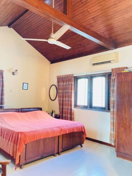 Bedroom - 28.5 perch Property for sale in Rajagiriya road