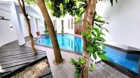 Exterior - Super Luxury House for Sale in Nugegoda |  LKR 220 Million (HS4803)