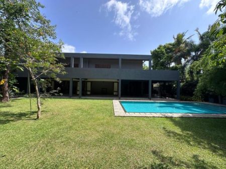 Exterior - 5 Bedroom House for Rent in Battaramulla, R221009