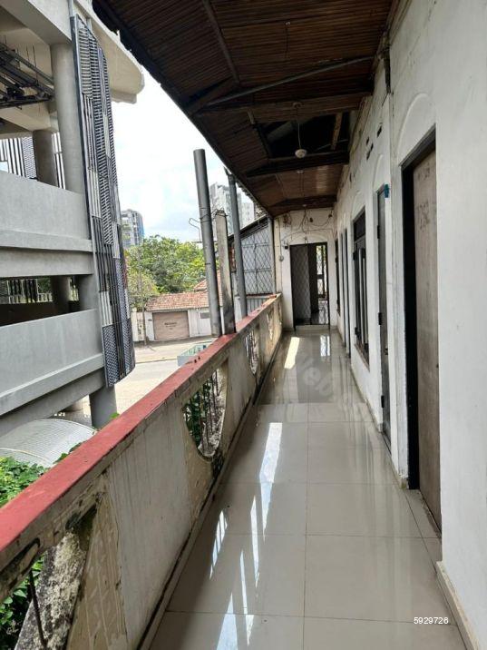 Commercial for rent in Colombo 8
