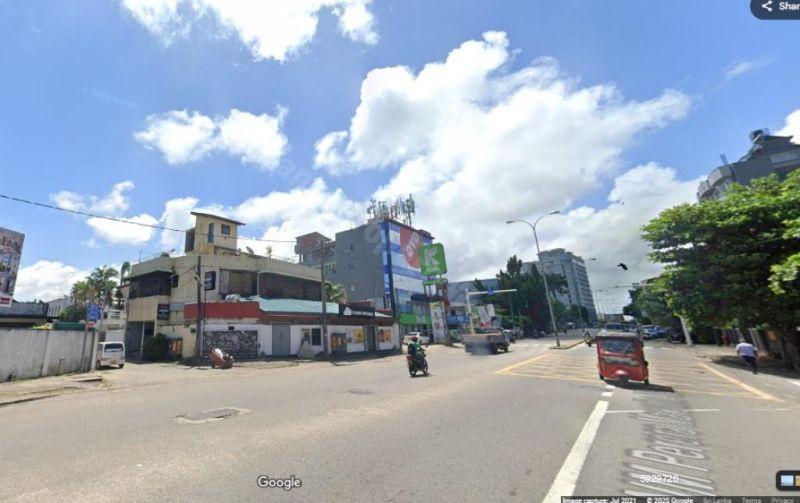 Commercial for rent in Colombo 8