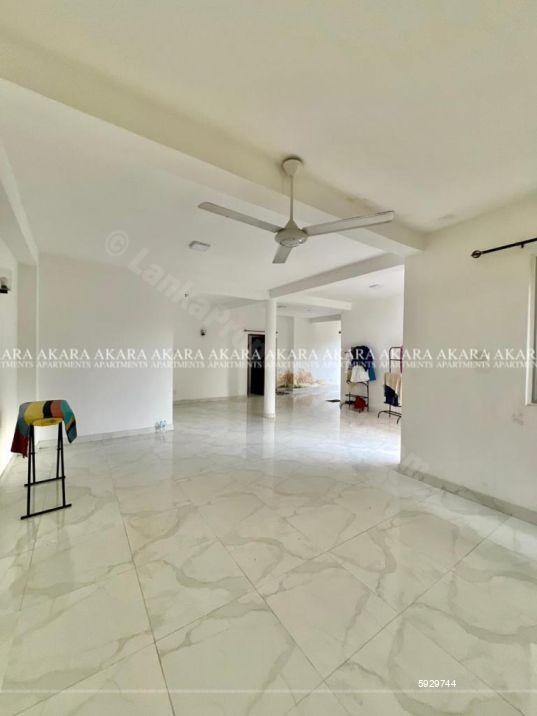 Nugegoda Commercial for sale/rent
