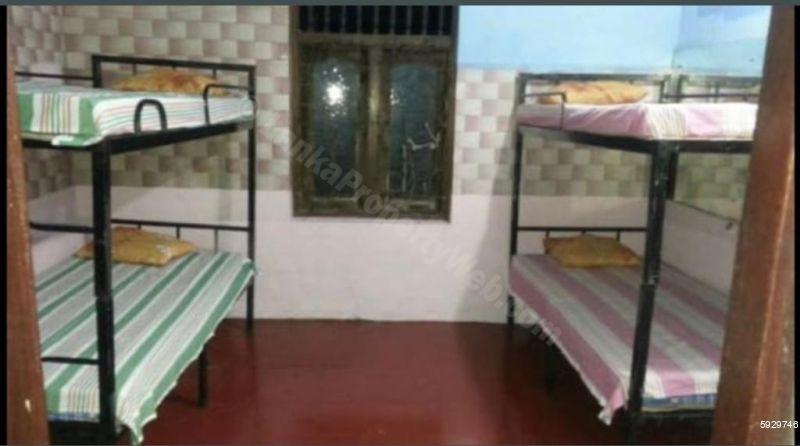 Commercial for rent in Colombo 8