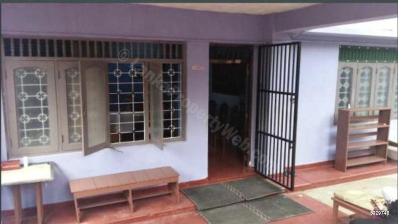 Commercial for rent in Colombo 8