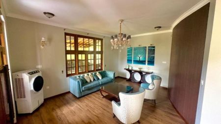 Living Room - Luxury 3-Storey House for Sale in Makola | LKR 380 Million (HS4806)