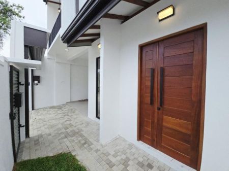 Exterior - Newly Build Luxury Two Story House For Sale In Polgasowita 