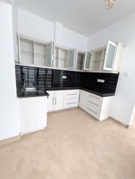 Kitchen - 3 Bedroom House for Rent – Pelawatte, Battaramulla – LKR 195,000/Monthly  (EM021DV)