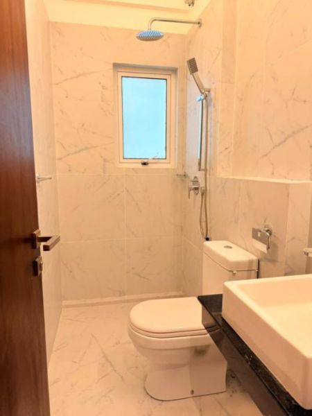 Bathroom - 2BR Apartment for Sale at Mulberry Residencies, Colombo 09 | Investment LKR 40 Million (Negotiable) (AP4807)