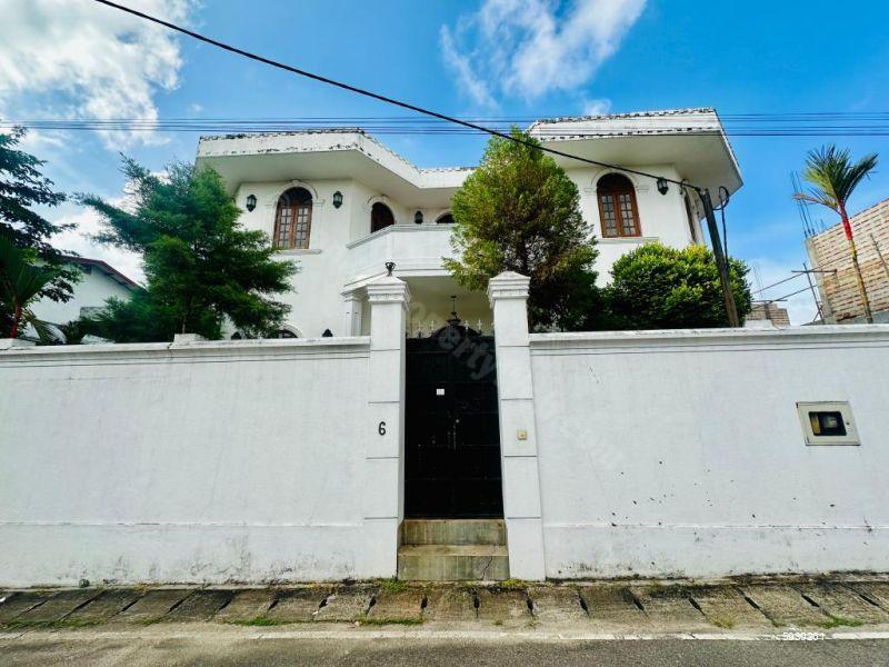 Exterior - House for sale in Nugegoda