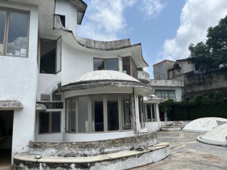 Exterior - Large 4 Story House for Sale in Pelawatta - Battaramulla