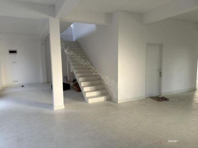 Nugegoda Commercial for sale/rent