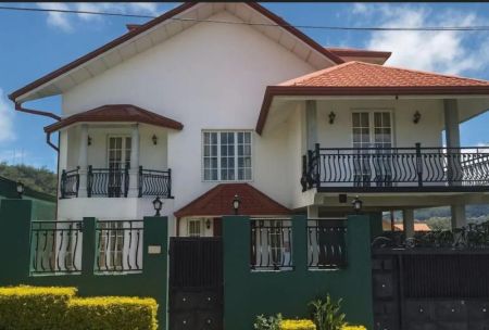 Exterior - Luxury 7 Bedroom  Nuwaraeliya Villa for Rent - Lake Gregory 
