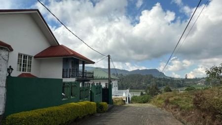 Exterior - Luxury 7 Bedroom  Nuwaraeliya Villa for Rent - Lake Gregory 