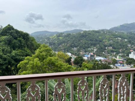 Exterior - 3 Story House for Sale in Anniewatta