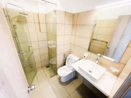 Bathroom - Fully Furnished Apartment For Sale At Aster Residencies Nugegoda 