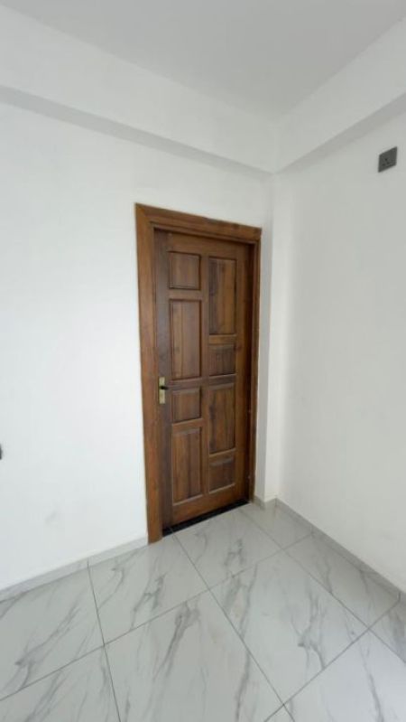 Bedroom - 4BR Duplex Apartment for Sale in Wellawatte, Colombo 06 | Investment LKR 110.5 Million (AP4819)