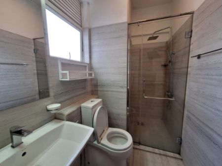 Bathroom - 3 Bedroom Apartment for Sale – Regent Residencies, Mount Lavinia | LKR 52,000,000 (EM175RK)