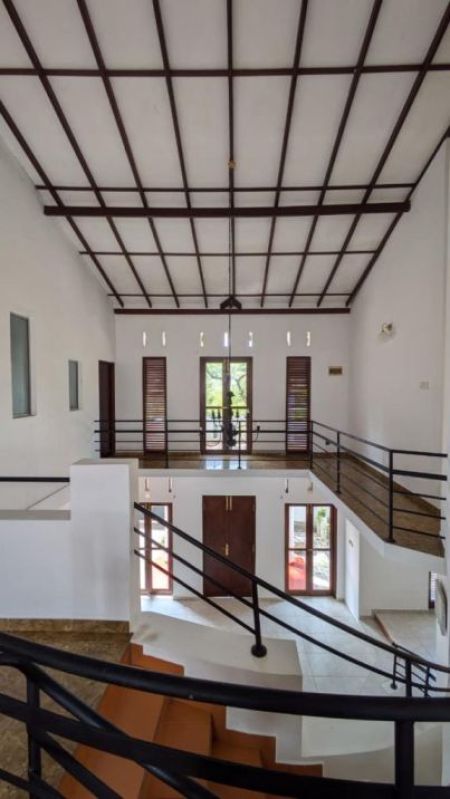 Exterior - Luxury 4 Bedroom House for Sale at Gothatuwa New Town, Colombo | LKR 48.5 Million (Negotiable) (EM049AC)