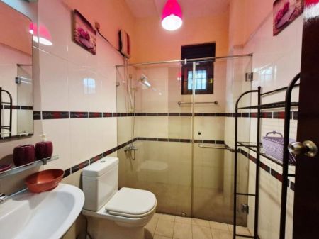 Bathroom - Two Story Luxury House For Sale In Rajagiriya 