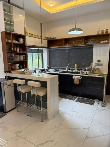 Kitchen - (PH772) Furnished Luxury Three Storey House for Sale in Piliyandala