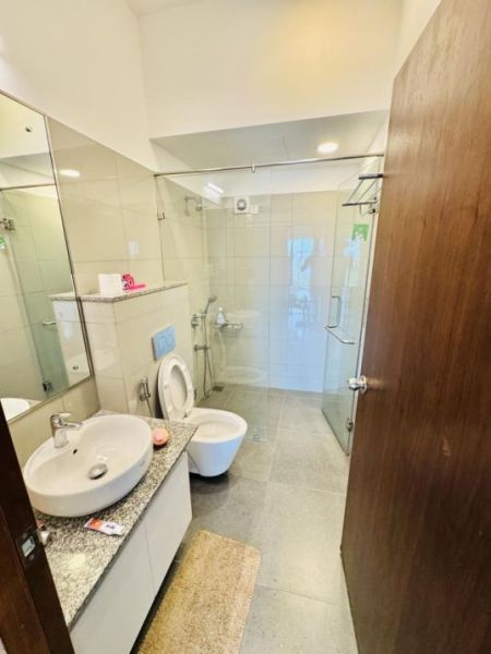 Bathroom - 2 Bedroom Apartment for Rent at Rajagiriya