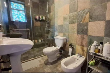 Bathroom - Luxury  3 BR Apartment for sale in Colombo 7