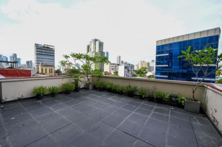 Exterior - 2BR Apartment for sale in Colombo 3 