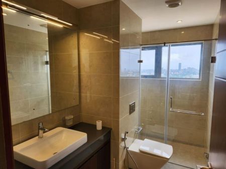 Bathroom - Fully Furnished Modern Apartment for Rent in Colombo 7