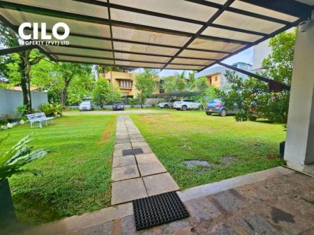 Exterior - 6BR House for Rent in Battaramulla | Ideal for Office or Residence