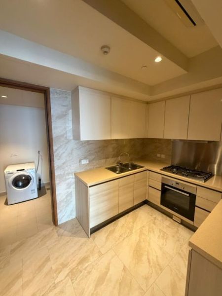Kitchen - Luxury 3BR Apartment for Rent at OGF Residencies, Direct Sea view  – Colombo 02