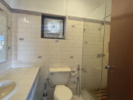 Bathroom - Colombo 7 | Gregorys Road | Close to CIS | Spacious | Unfurnished | 5Bedrooms | $4300 negotiable
