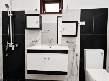 Bathroom - Three Storied House for Sale – Koshene Road (Off Arangala Road), Malabe.