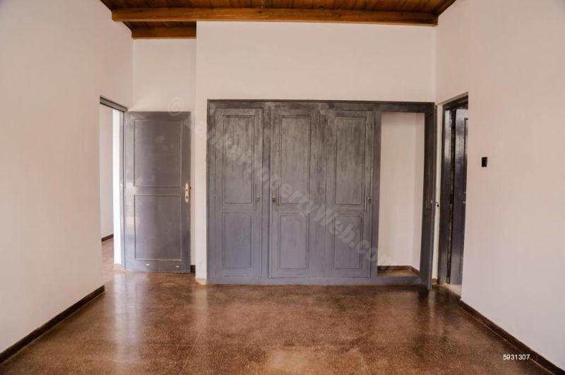 House for sale in Mount Lavinia