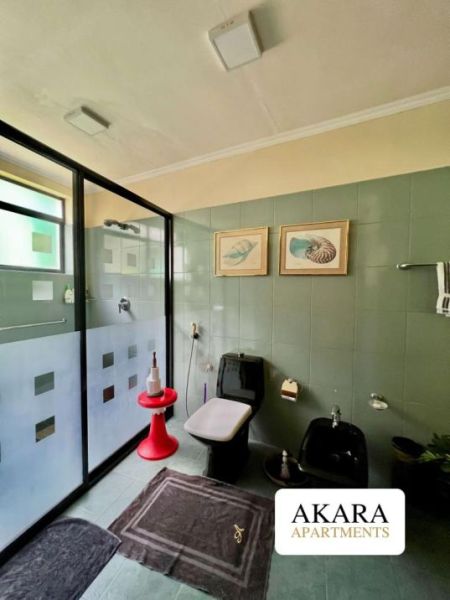 Bathroom - 20.5 Perches - Semi-furnished House for Sale - HL54096