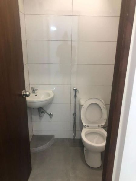 Bathroom - Iconic Galaxy Unfurnished Apartment For Sale - A15894