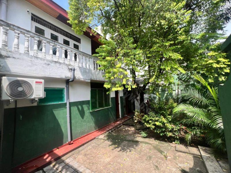 Exterior - House for sale in Colombo 7