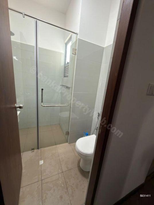 Bathroom - Apartment for sale in Piliyandala