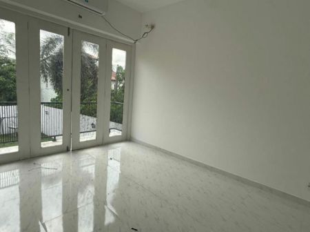 Exterior - 05 Bedroom Unfurnished House for Rent in Thalawathugoda (A6434)